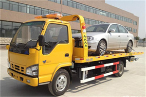 阿拉善左旗道路救援一般怎么收费