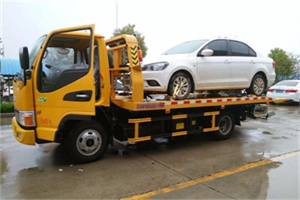 阿拉善左旗附近拖车救援24小时服务热线